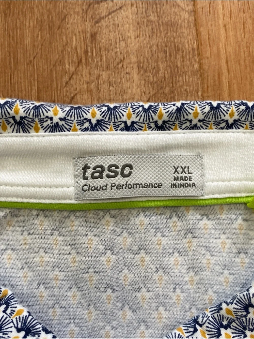 Tasc Cloud Performance Men's 2XL Polo Shirt Geometric Print Golf Lightweight